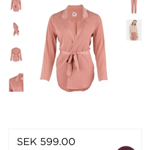  -  :) 200kr  Dom är oanvända :)) 