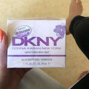Helt ny parfym från DKNY Limited edition. Nypris 369kr. 