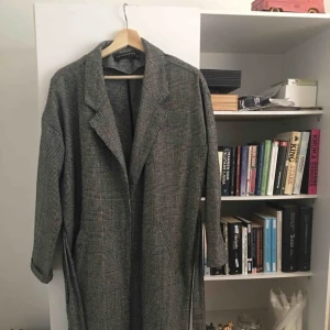  - Höstkappa från bikbok. Har varit lite lång på mig då jag är 1,62!