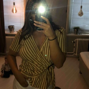  - Topp från zara, använd tre gånger! 