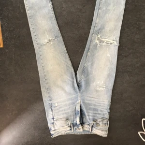  - High waist jeans hm