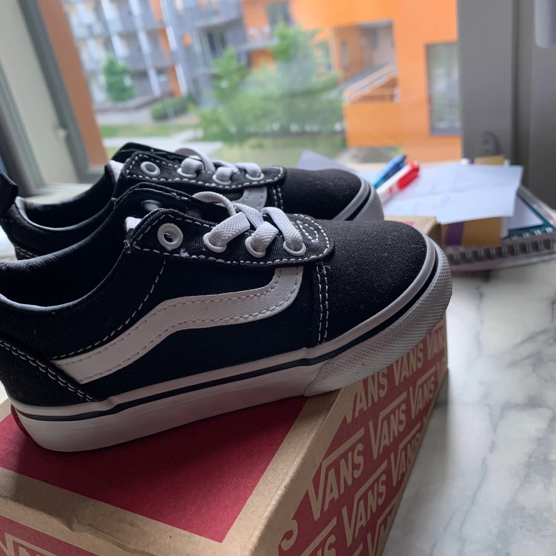 vans 