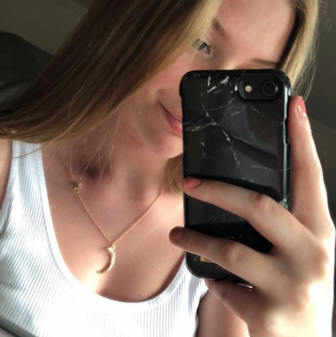 Halsband måne och stjärna 