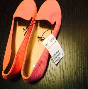  - Helt nya skor. Ballerina.