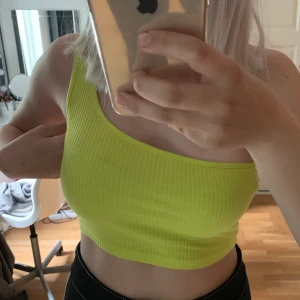 Neon tröja - Superfin neon tröja! Aldrig använd