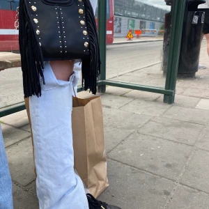 Maje väska - En svin snygg maje väska. Nypris 3000 så buda från 1000kr. 