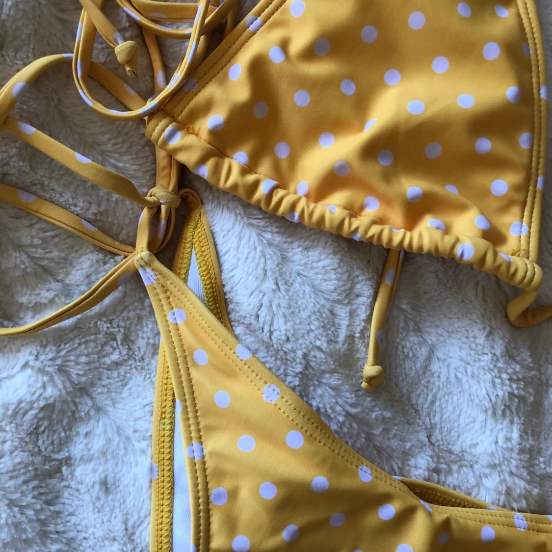 Zaful gulprickig bikini - 90