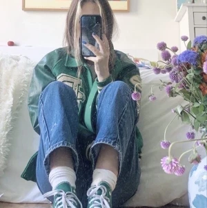 Vintage mom jeans - Mom jeans från primark, helt nya endast provade! För stora för mig därför säljer jag🥰