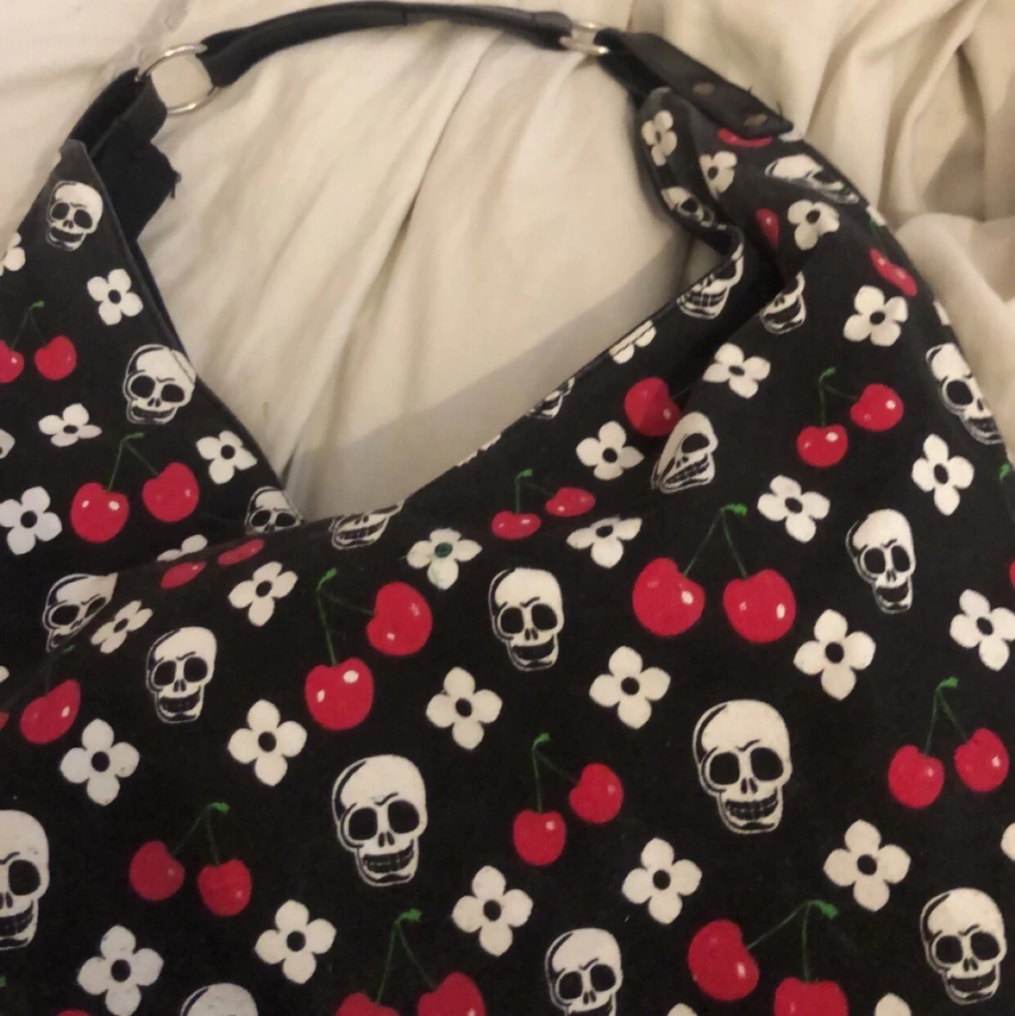 Dödskalle väska - 90