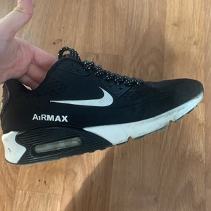 Nike airmax  - Fejk air Max i strl 38, väl använda 