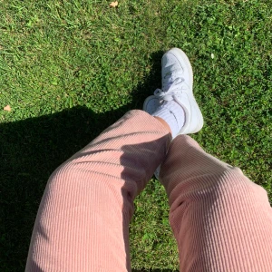 Byxor - Jättefina byxor från Gina Tricot!  Köparen står för frakt💖 