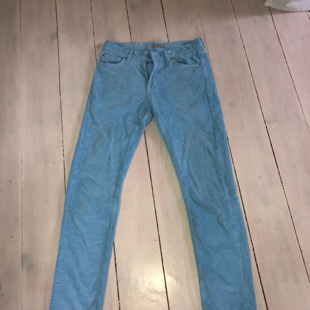 Manchester byxor från ”The Cords & Co”. Köpta för 1400. Jeans & Byxor.