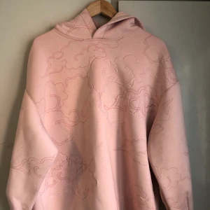 Hm storlek L - Mysig o gosig hoodie från hm. Frakt ingår ej 