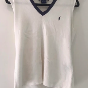 Väst  - Aldrig använd tyvärr 