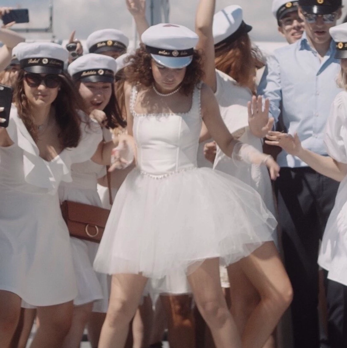 vit magiklänning - 90