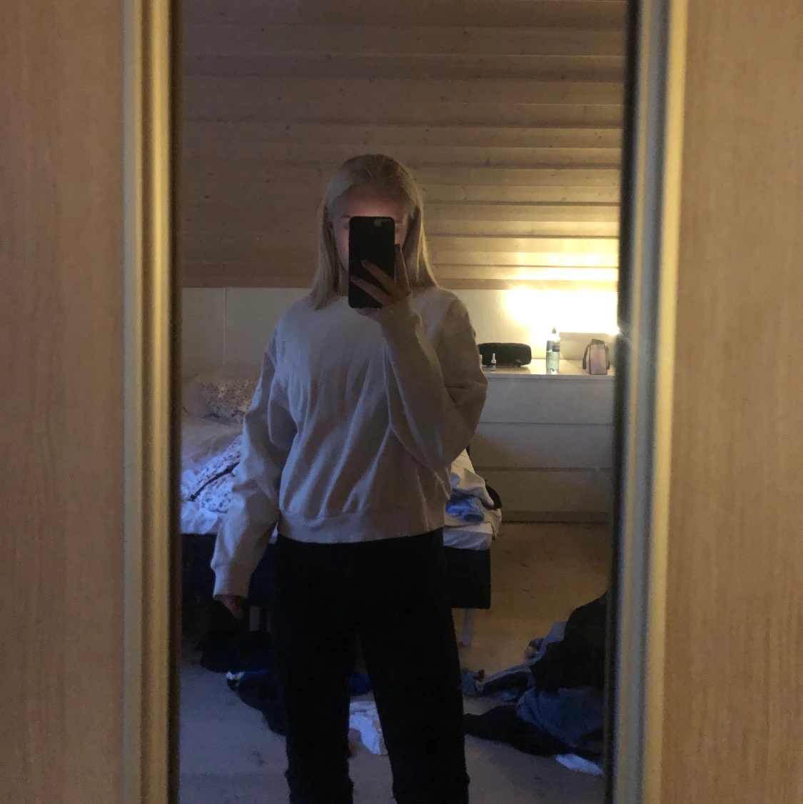 Beige sweatshirt från weekday - 90