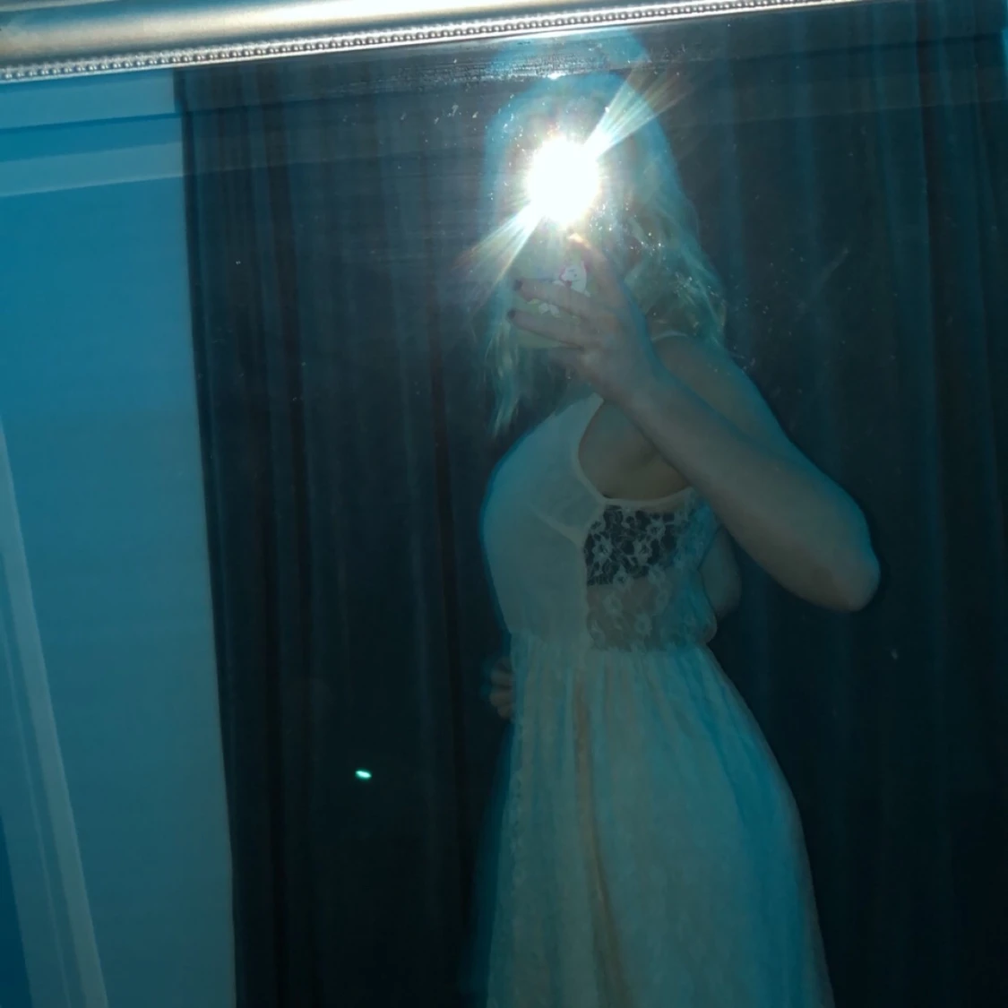 Spets klänning i st S/M - 91