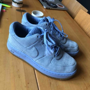  - Nike air force i bra skick