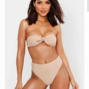  - Helt ny med prislapp kvar 