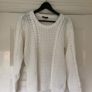  - Storlek L. Fint skick och knappt använd.