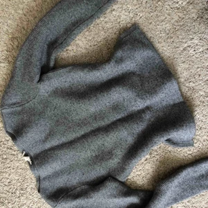  - Stickad tröja från esprit 🤙🏽