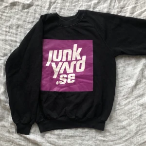 Junkyard  - Vintage junkyardtröja🌸 köparen står för frakt 🌟