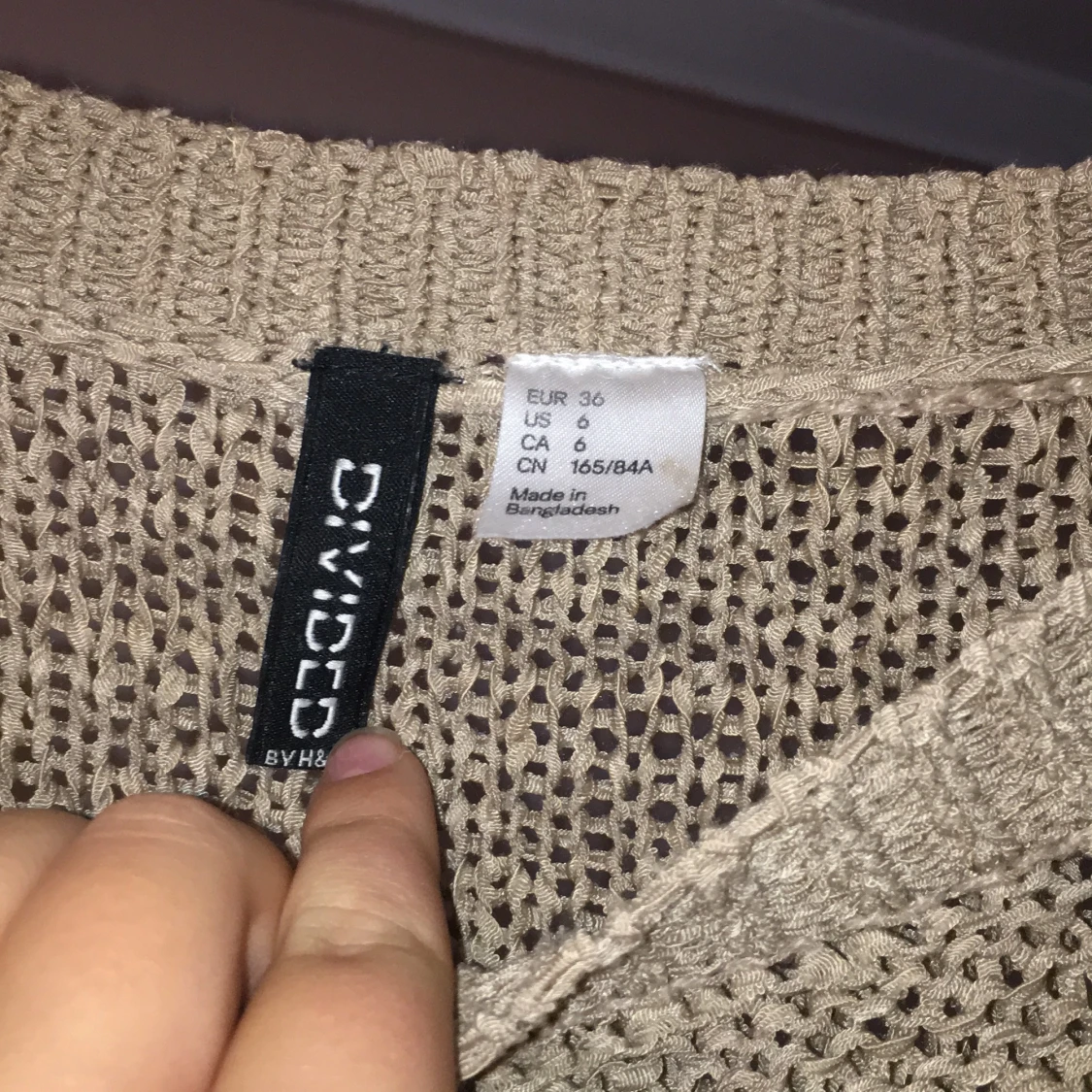 En stickad tröja typ från H&M - 91
