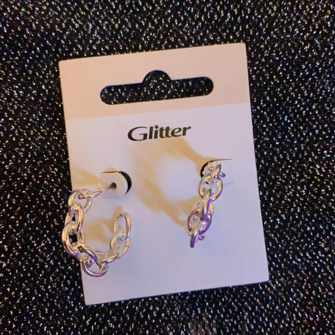 Oanvända silver örhängen - 90