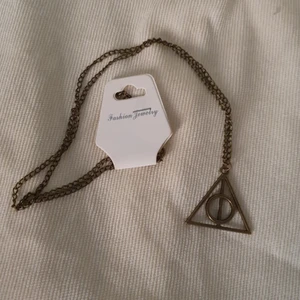 Harry potter halsband - Harry potter inspererat halsband. I sin orginalförpackning