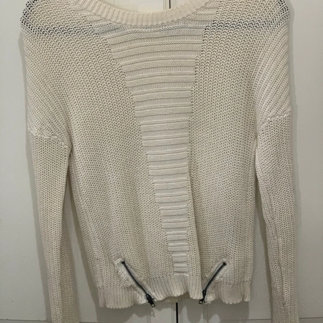 Vit stickad tröja - 90