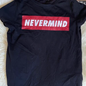 T-shirt  - Bud startar på 30 kr