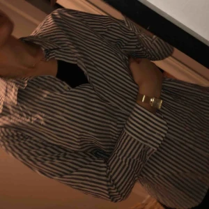  - Inte använd sen köpt men köpt för ca 1 år sedan storlek S