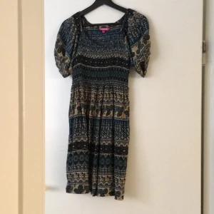  - Indiska klänning med smock