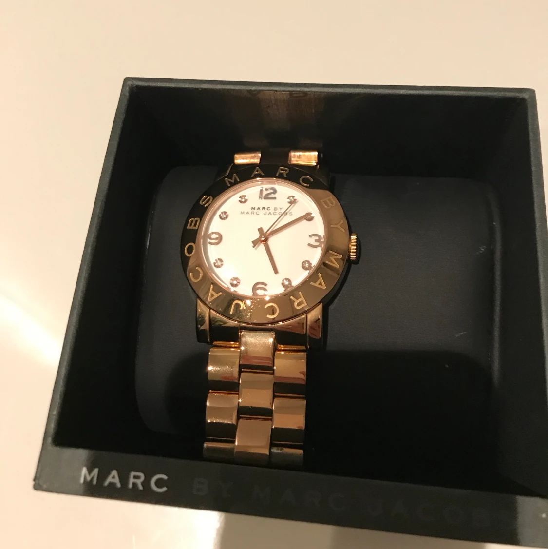 Marc by marcjacobs klocka rosé vitt guld - 90