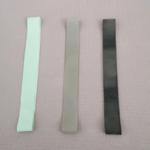 Träningsband - Säljer nu tre träningsband o olika tyngd, 50kr+ frakt