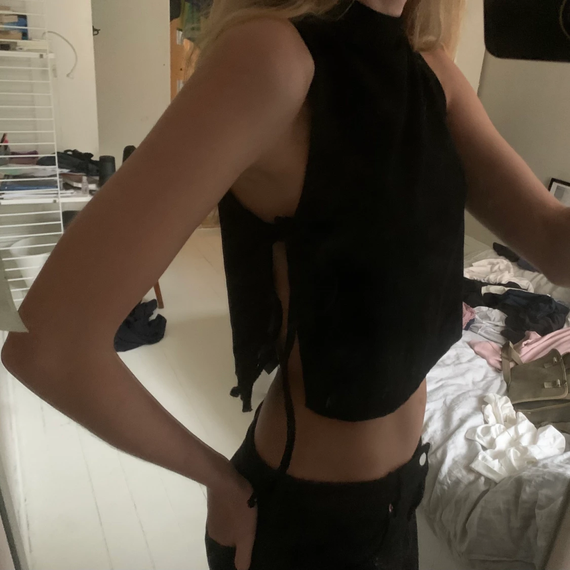 svart topp från nakd