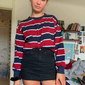  - Randig tröja från beyond retro