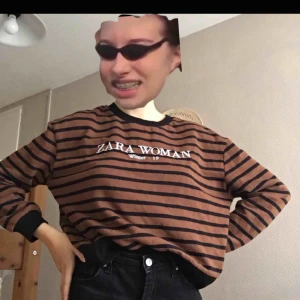  - Superfin tröja från Zara. Frakt tillkommer 