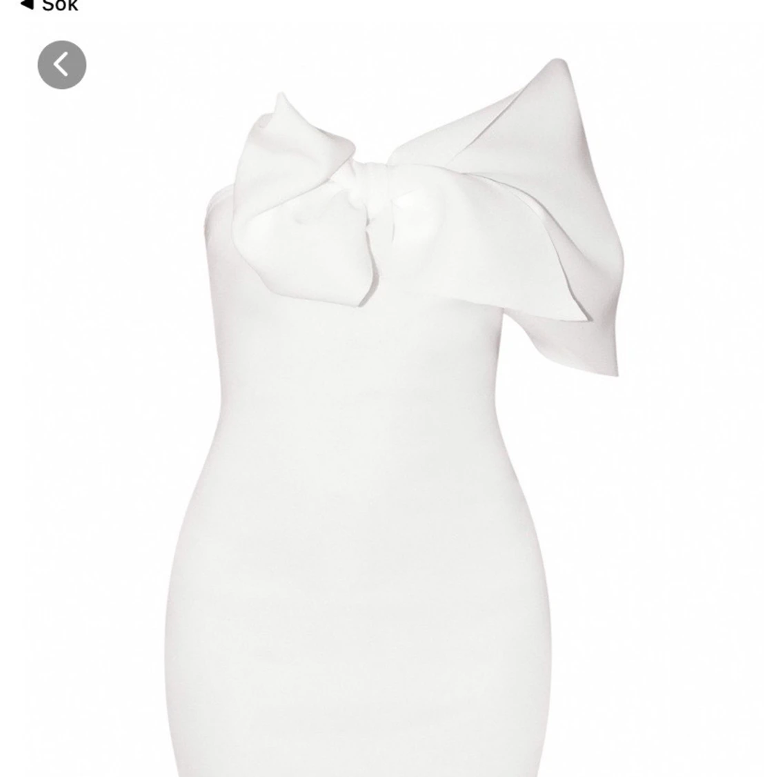 Vit Klänning  - 90