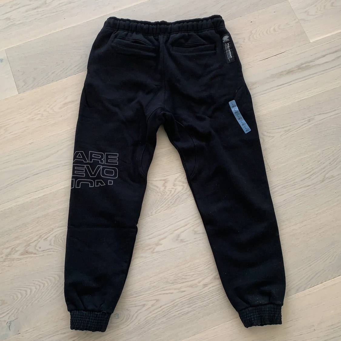 Svarta mjukisbyxor - 90