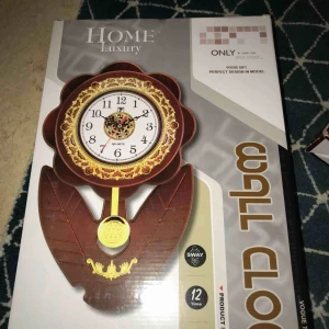  - Otroligt fina klockor, helt ny och oöppnade.