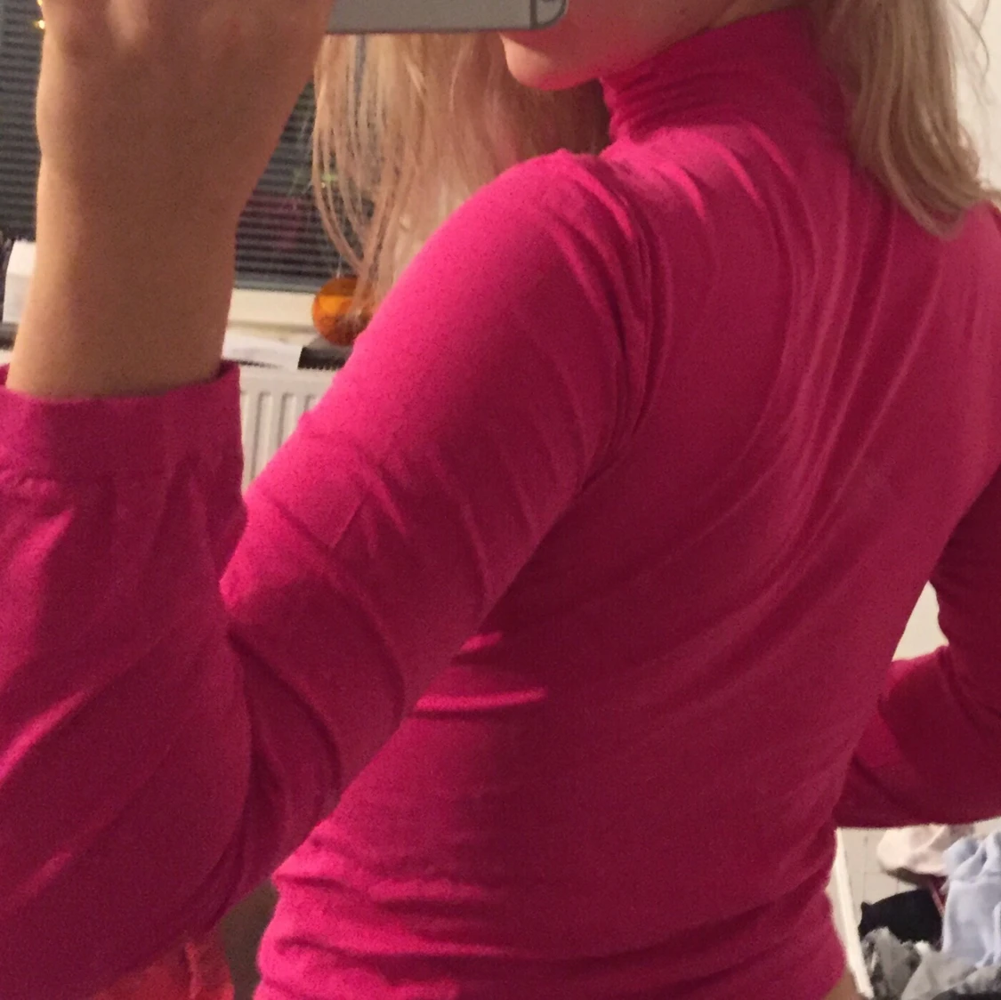 Neon rosa polotröja - 90