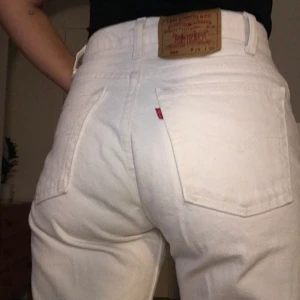 Levis 505 - Fina Levis jeans. Rak modell.