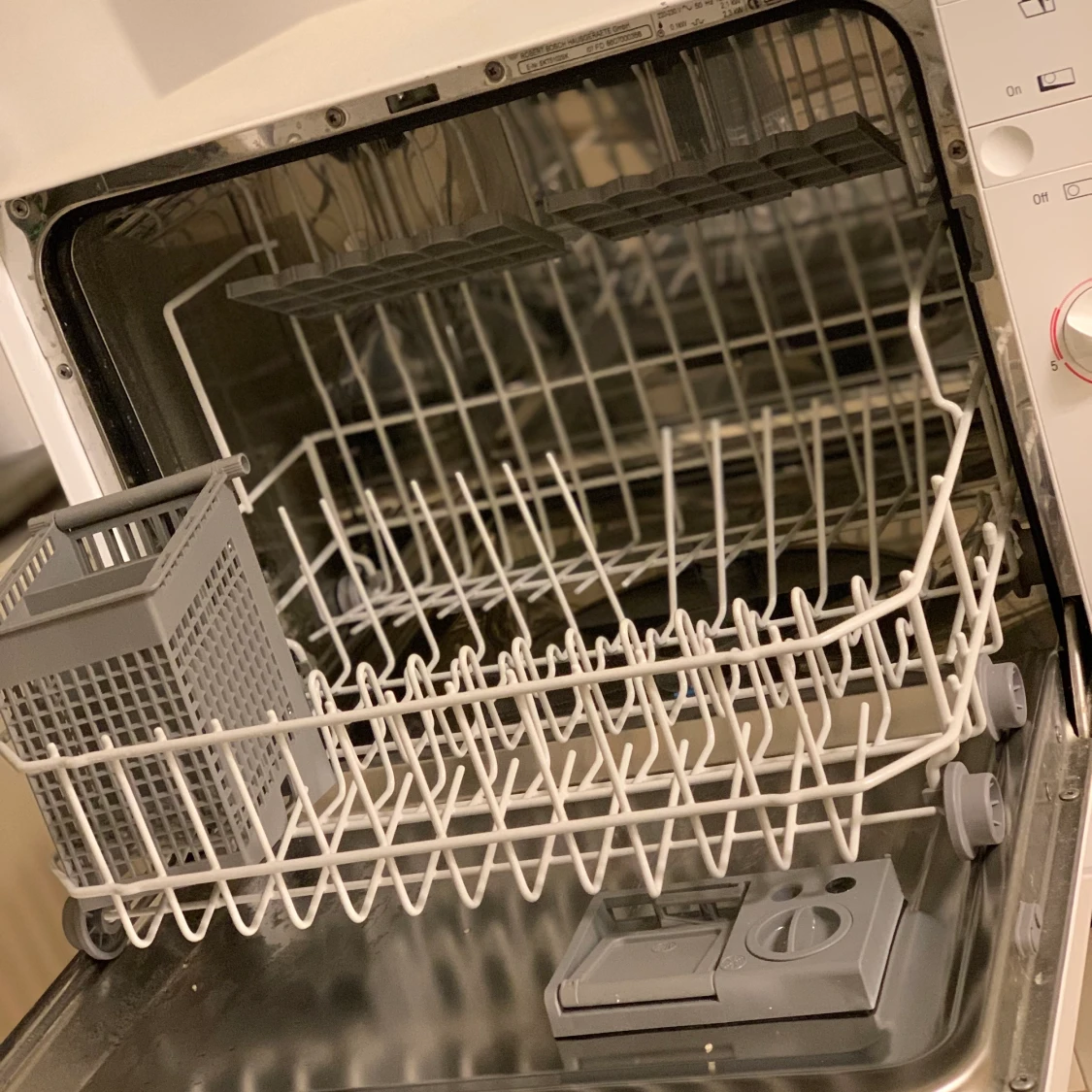 Bänk diskmaskin - 91