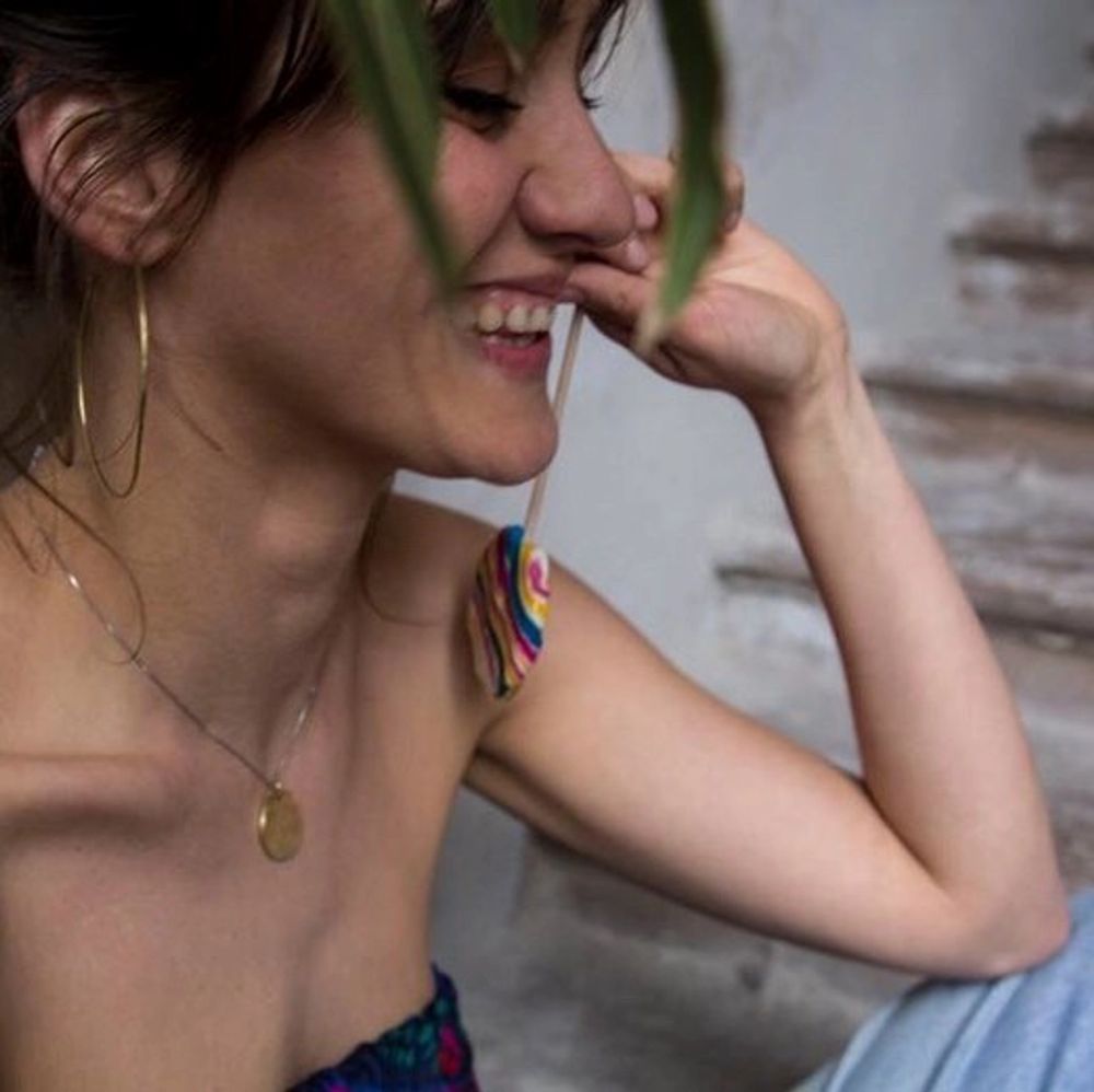 This necklace is completely handmade and constructed by designer studio in Zagreb in Croatia. GOLDEN LUCKY COIN necklace features brass pendant, suspended from a silver chain. Pick up available in Kungsholmen. Please check out my other items! :). Accessoarer.