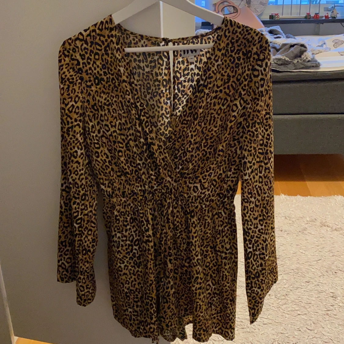 Leopard möstrad klänning stl 34