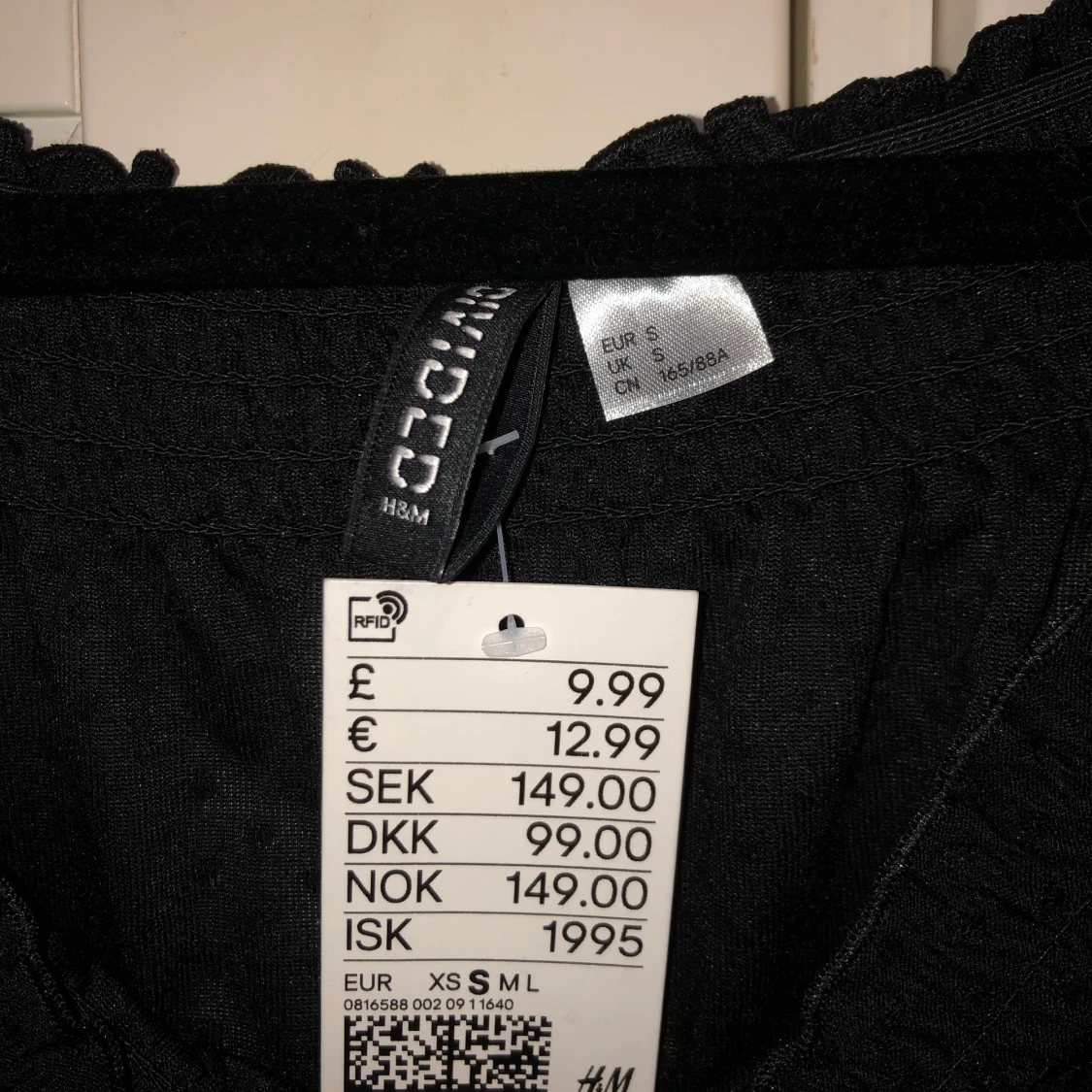 H&m offshoulder topp storlek S - 91