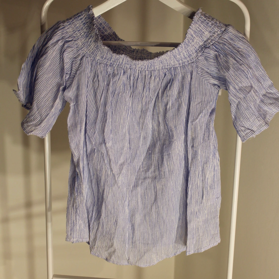 Off shoulder blus från Cavalini  - 90