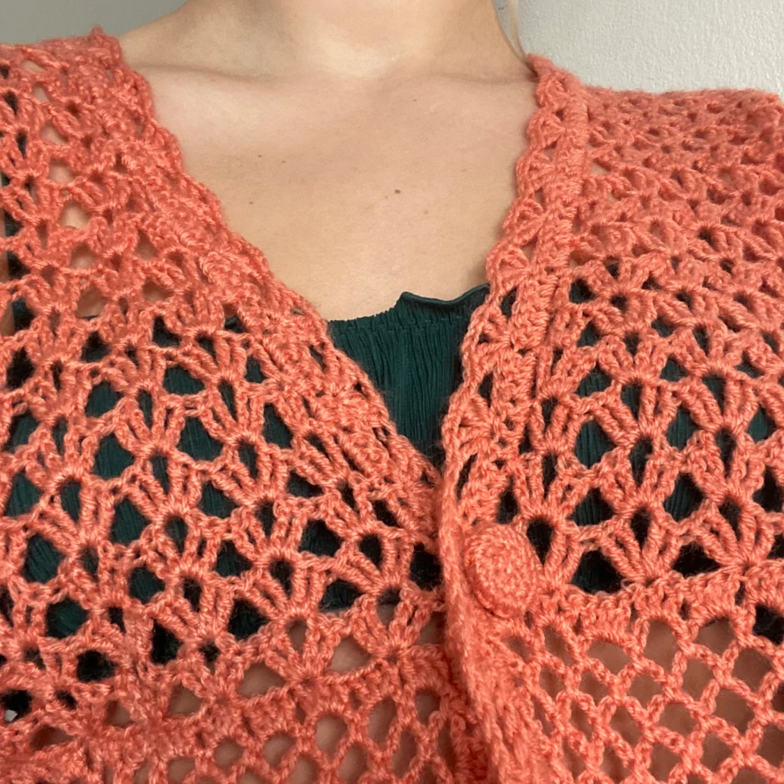 Handstickad orange kofta - 91