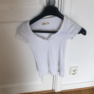 Hollister  - Säljer min Tröja från hollister.